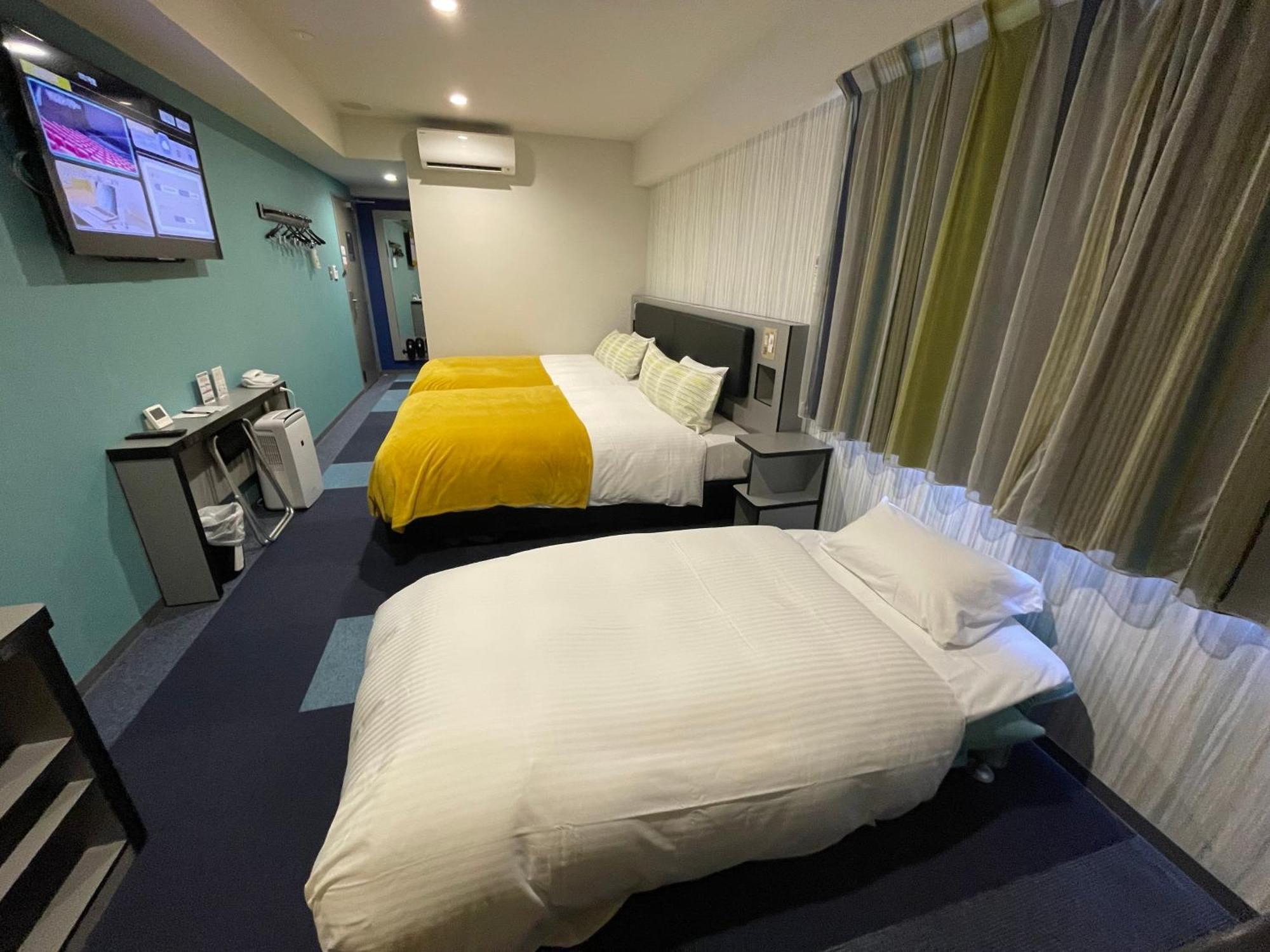 Green Rich Hotel Okinawa Наго Екстериор снимка