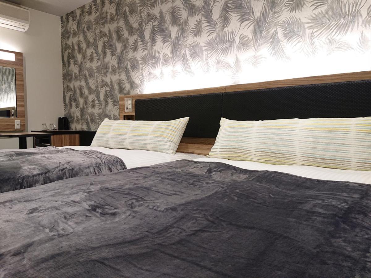 Green Rich Hotel Okinawa Наго Екстериор снимка