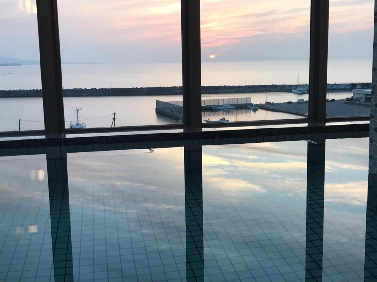 Green Rich Hotel Okinawa Наго Екстериор снимка